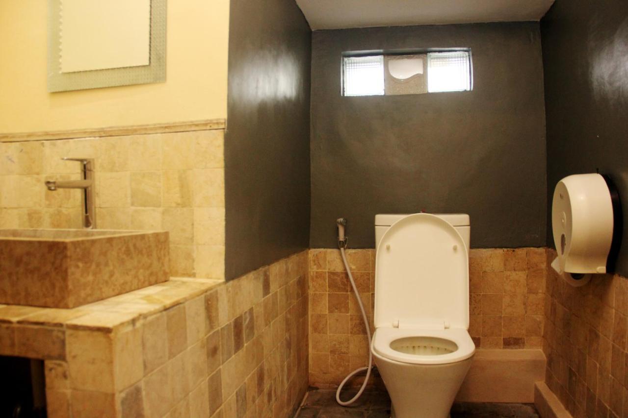 סמיניאק Ala Hostel מראה חיצוני תמונה